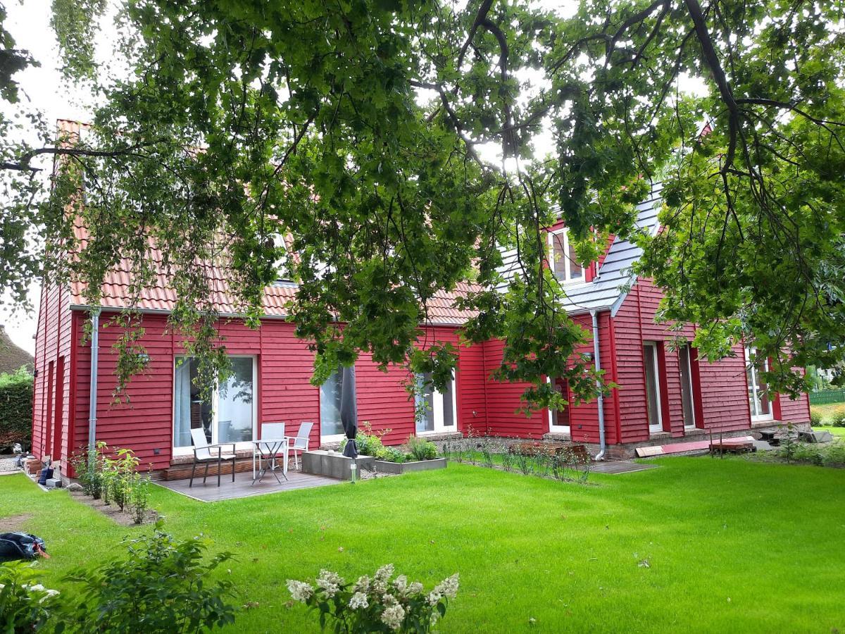 Ferienwohnung Rote Kate Борн Екстер'єр фото
